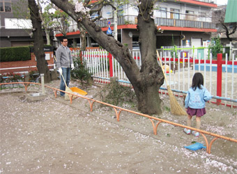 並木南公園の清掃